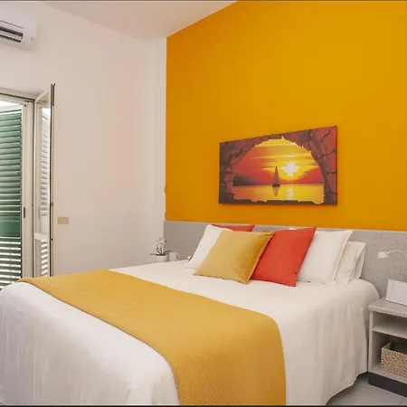 Casa Palinuro Vacanze Fronte Spiaggia Exterior photo