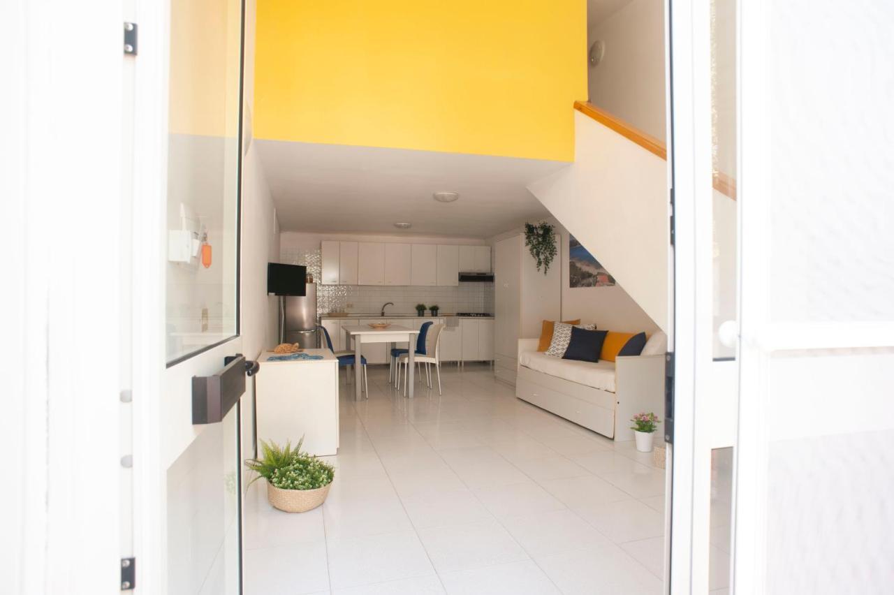 Apartment Casa Vacanze Fronte